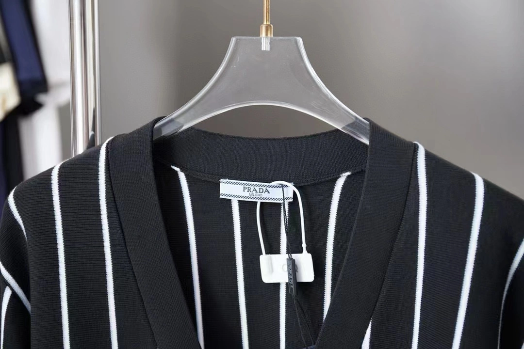 wg.luxury- Pr141 embroidery cashmere oversize item:E-F443J0706H